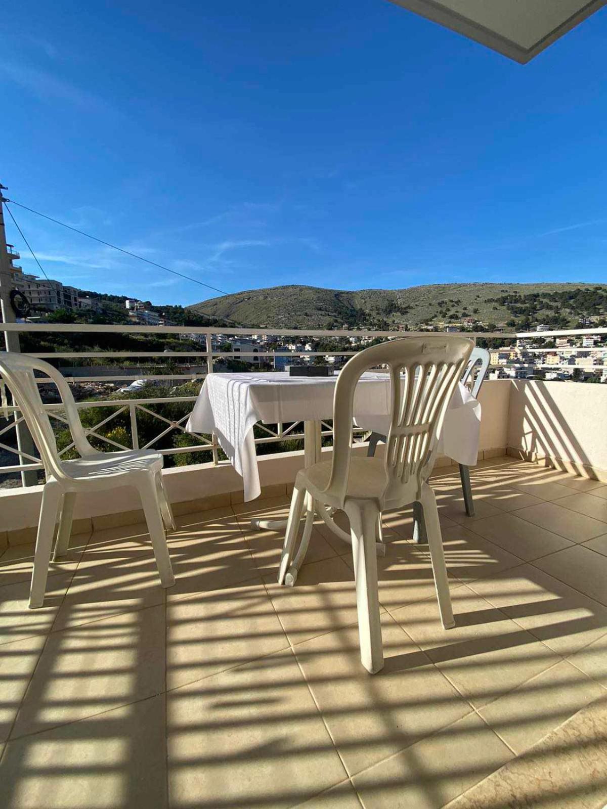 Mariana Apartments Sarandë エクステリア 写真