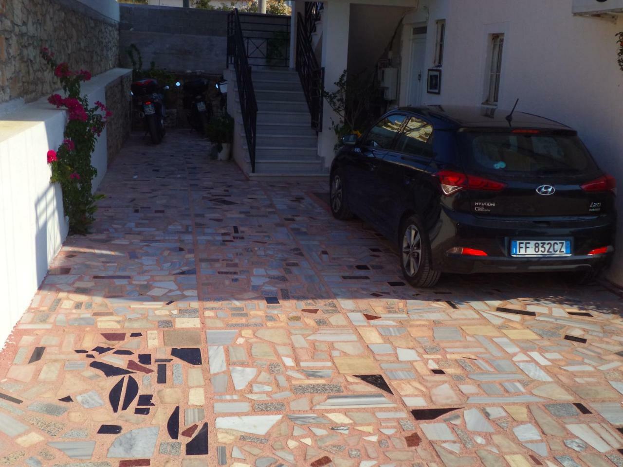 Mariana Apartments Sarandë エクステリア 写真