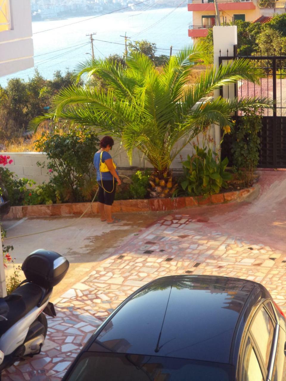 Mariana Apartments Sarandë エクステリア 写真
