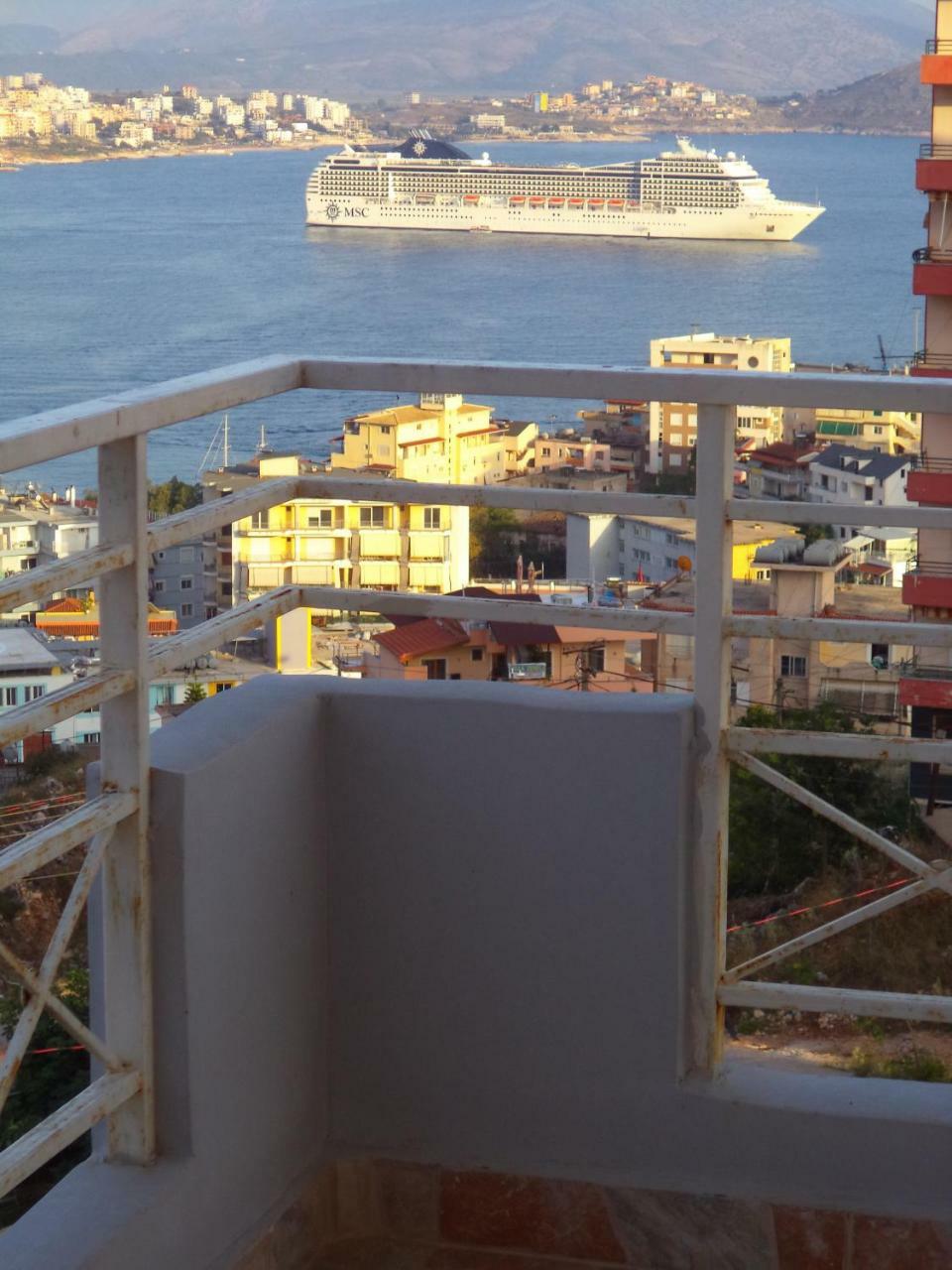 Mariana Apartments Sarandë エクステリア 写真